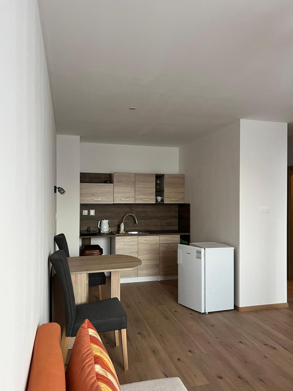 Apartman Troika ลิปโตฟสกี ราโดค ภายนอก รูปภาพ
